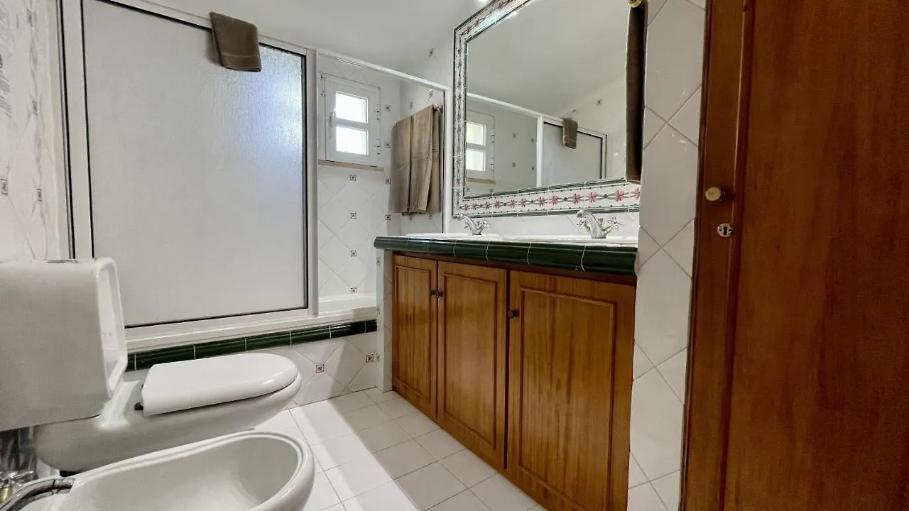 Espraguina By Check-In Portugal Villa Loule