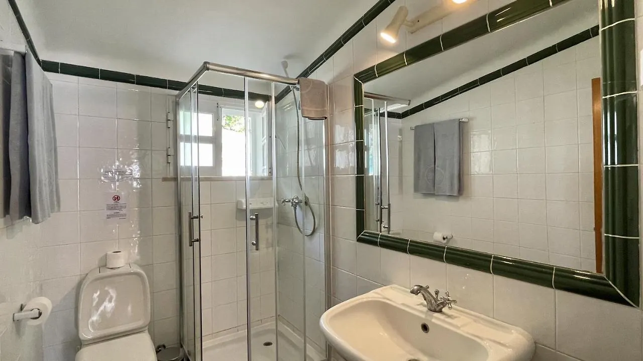 Espraguina By Check-In Portugal Villa Loule